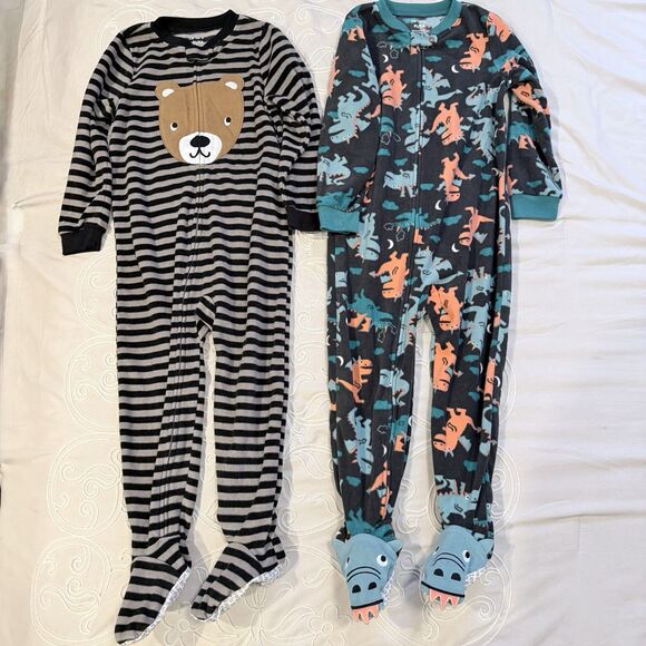 Carter’s Toddler Boy Footed Pajamas Set Size 4T Fleece Pjs Soft Zip Dinosaurs - Picture 1 of 6